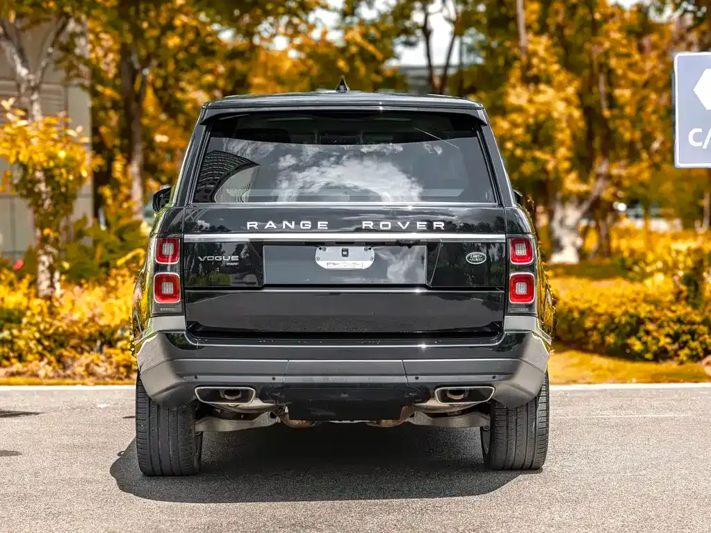 Land Rover Range Rover — фото 10