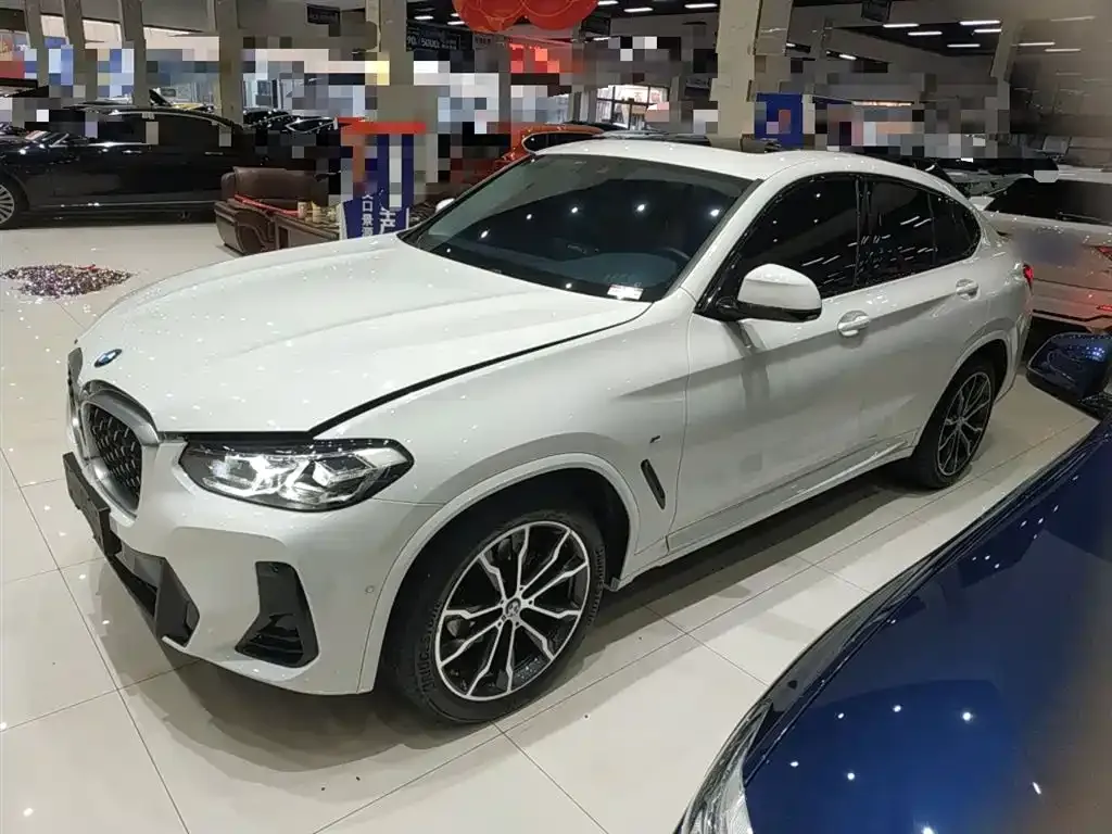 BMW X4 — фото 10