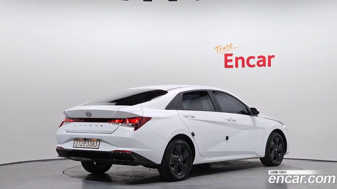 Hyundai AVANTE — фото 2