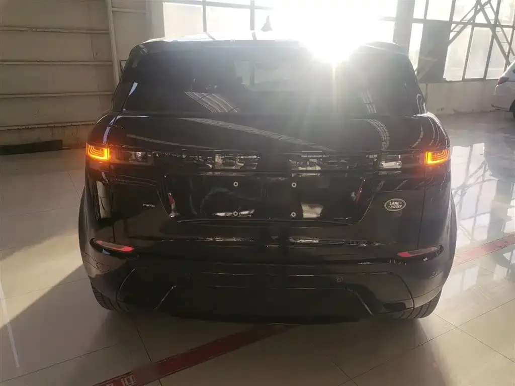 Land Rover Evoque PHEV — фото 4