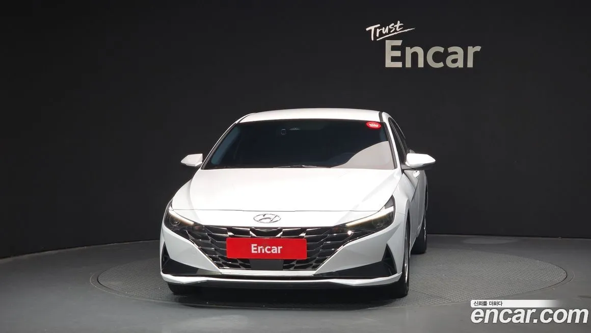 Hyundai AVANTE — фото 3
