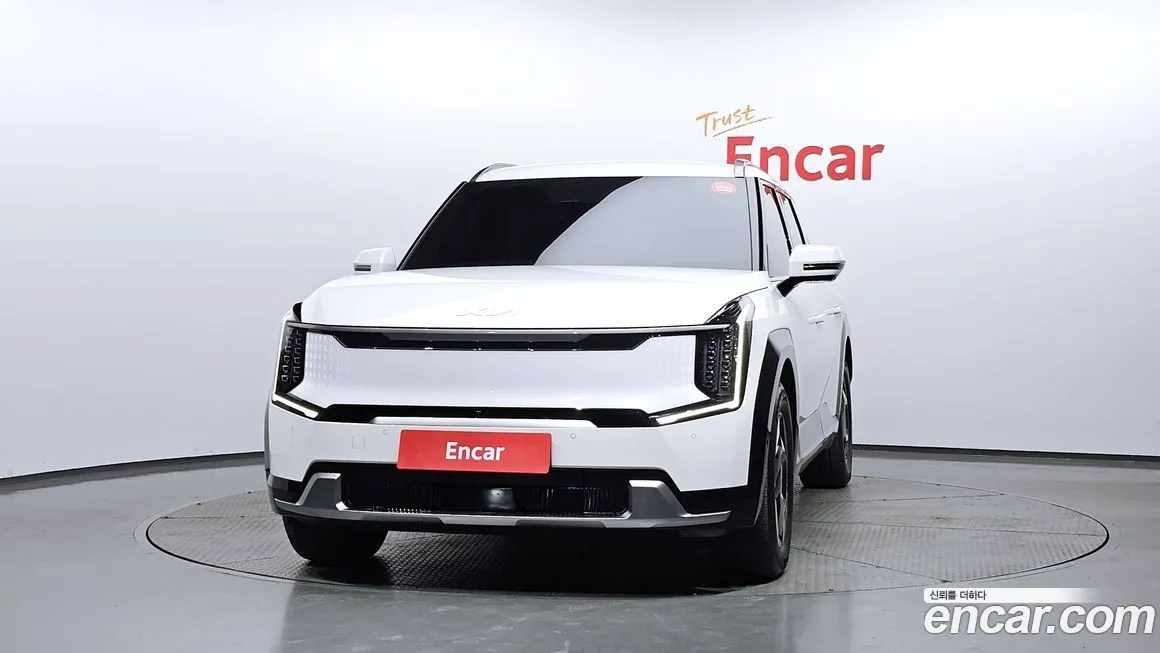 Kia EV9 — фото 3