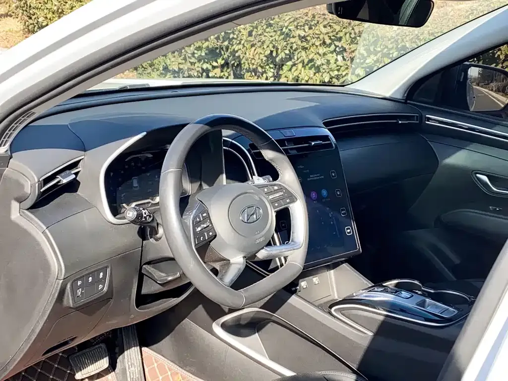 Hyundai Tucson — фото 2