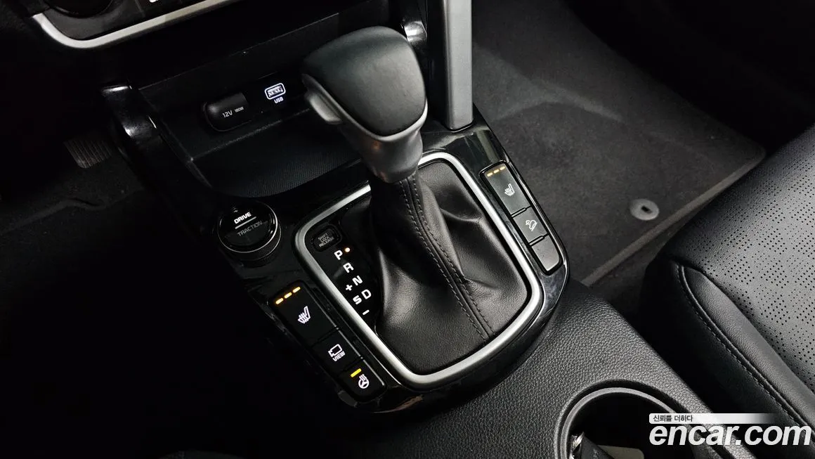 Kia Seltos — фото 6
