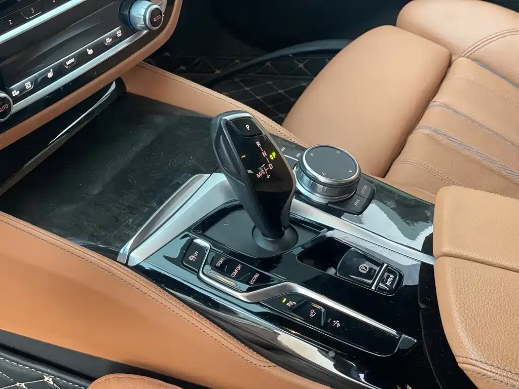BMW 6 Series GT — фото 7