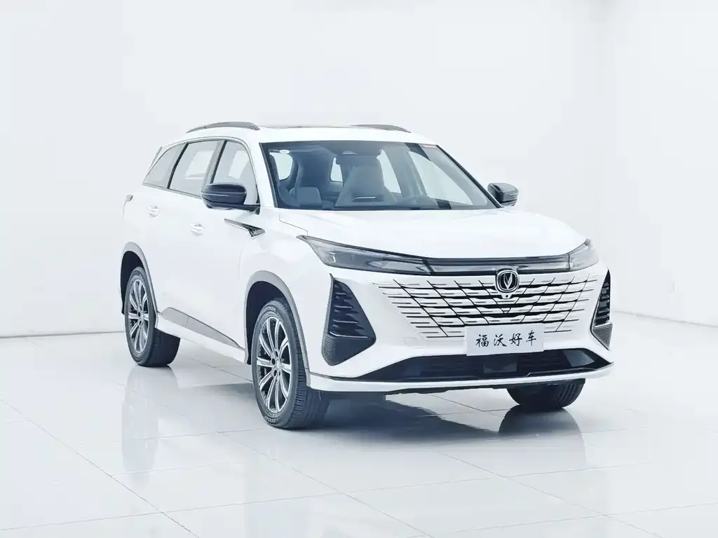 Changan CS75PLUS — фото 2
