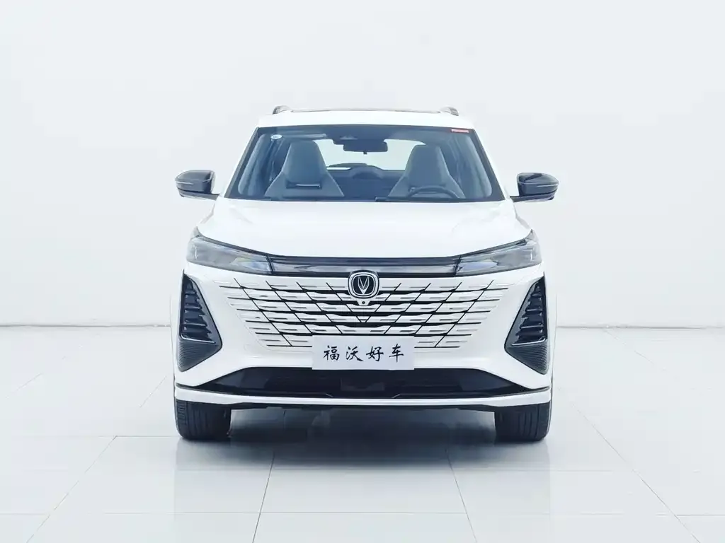 Changan CS75PLUS — фото 4