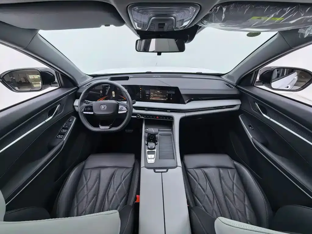 Changan CS75PLUS — фото 10