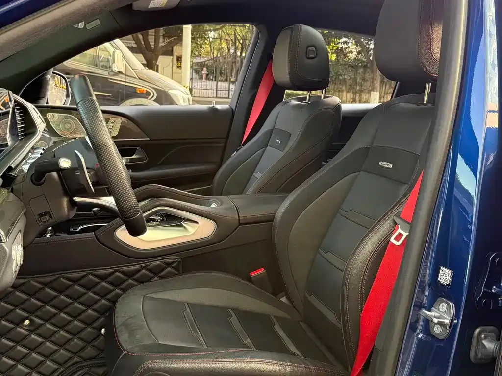 Mercedes-Benz GLE Coupe AMG — фото 7