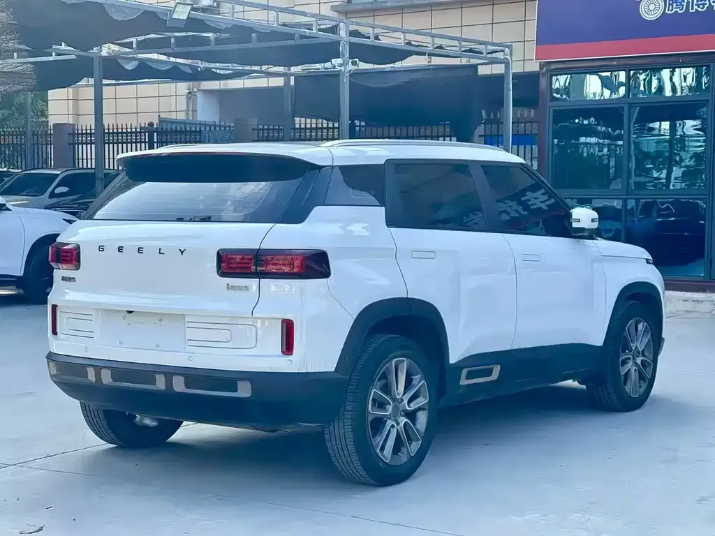Geely Icon — фото 4