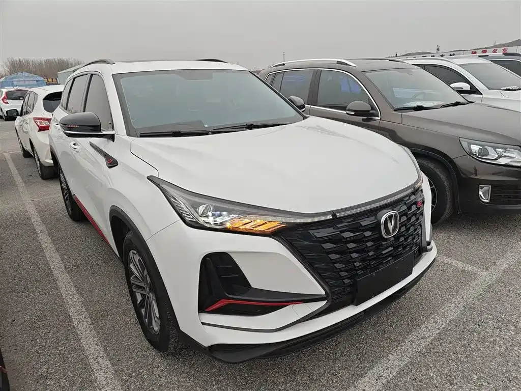 Changan CS75PLUS — фото 4