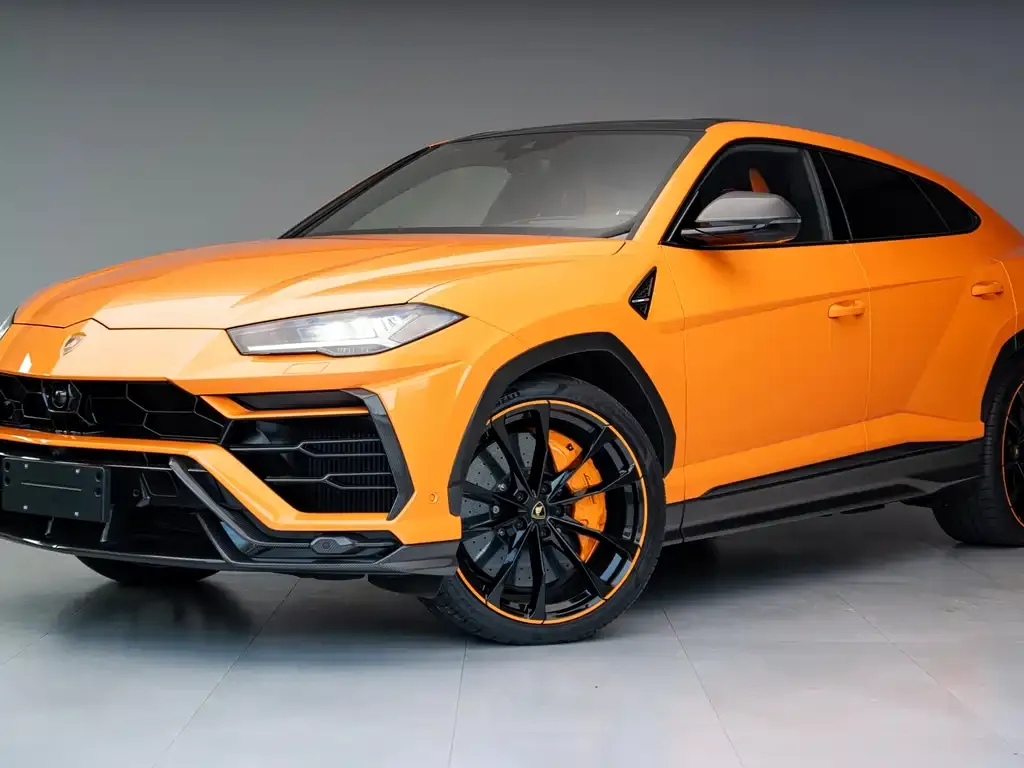 Lamborghini Urus — фото 9