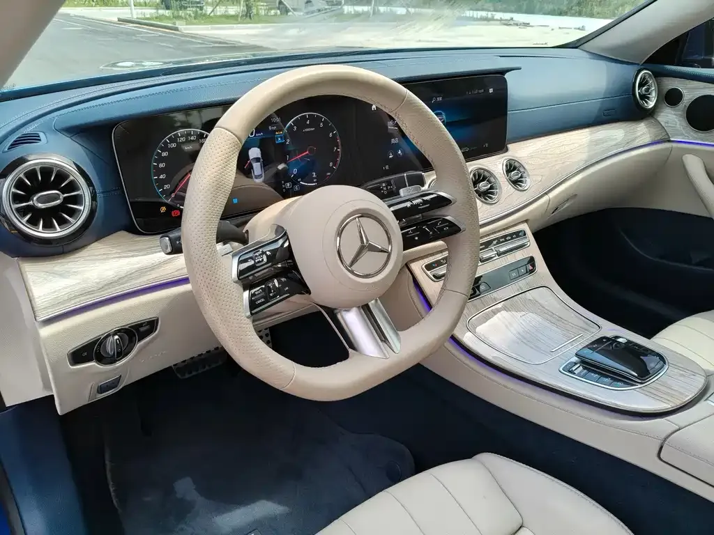 Mercedes-Benz E-Class (Import) — фото 3