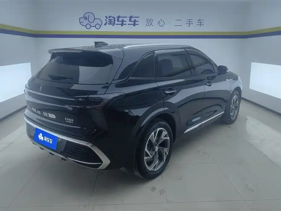 Hongqi HS3 PHEV — фото 10