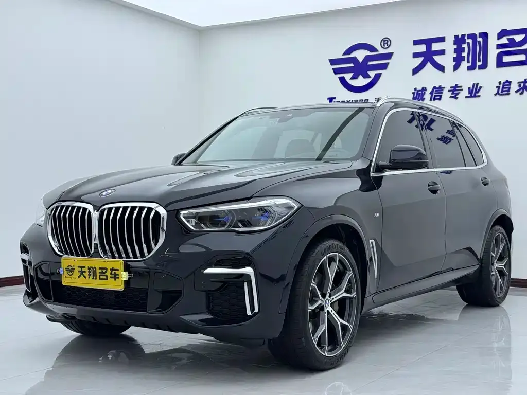 BMW X5 — фото 1