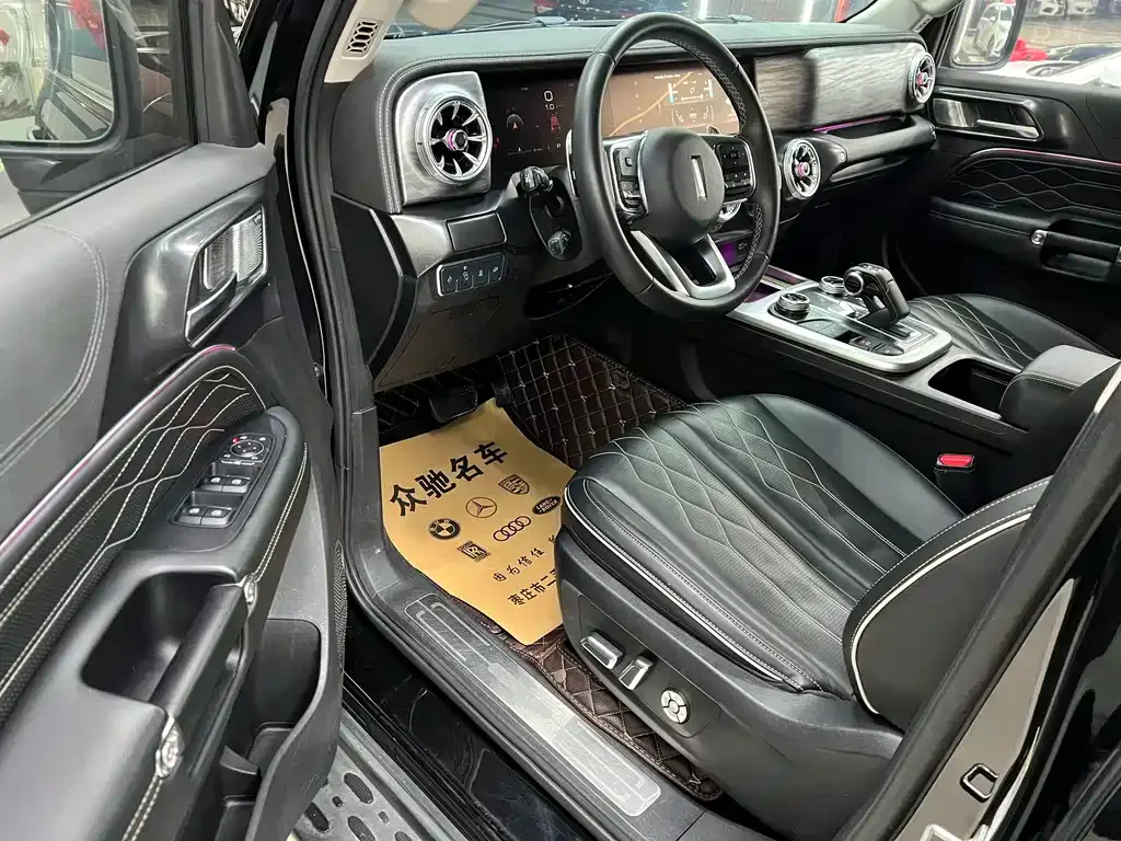 Tank 300 — фото 3
