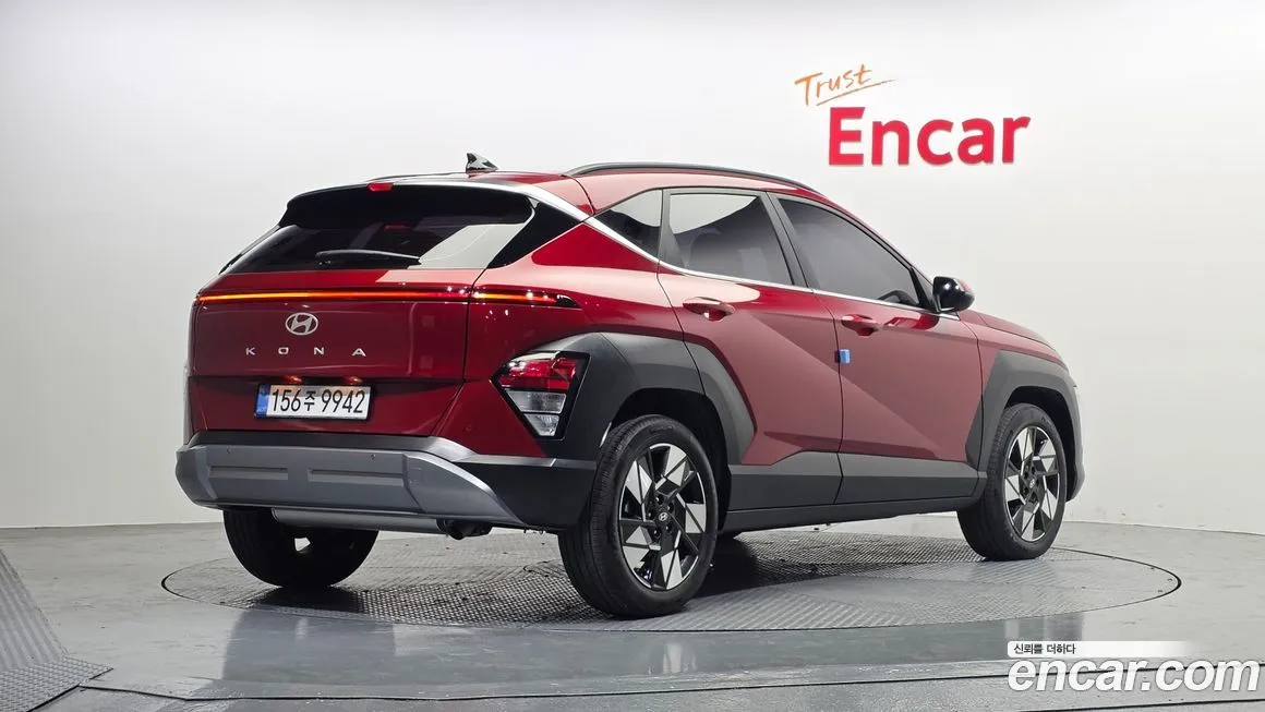 Hyundai Kona — фото 2