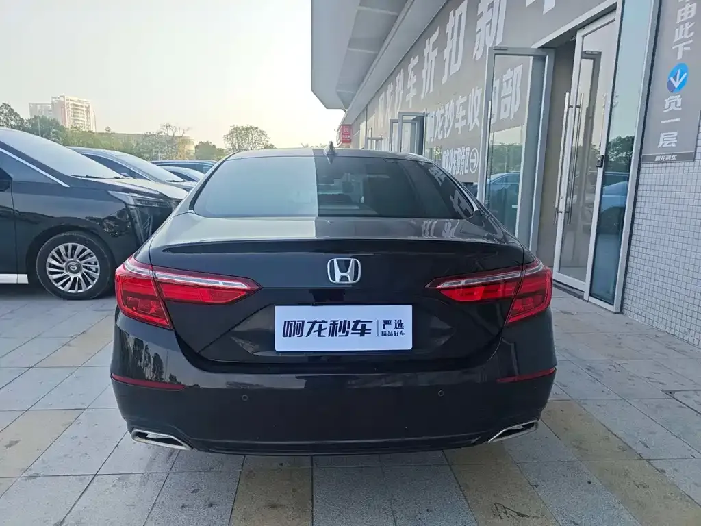 Honda Inspire — фото 3