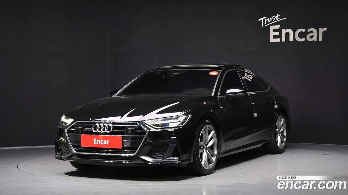Audi A7 — фото 1