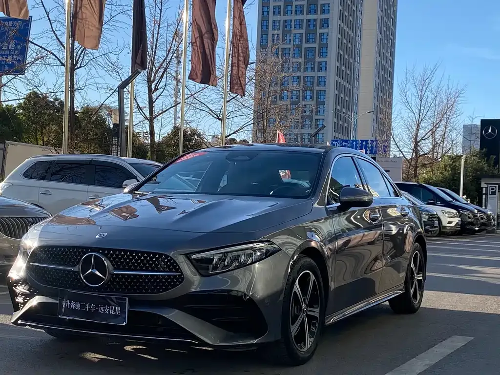 Mercedes-Benz A-Class — фото 10