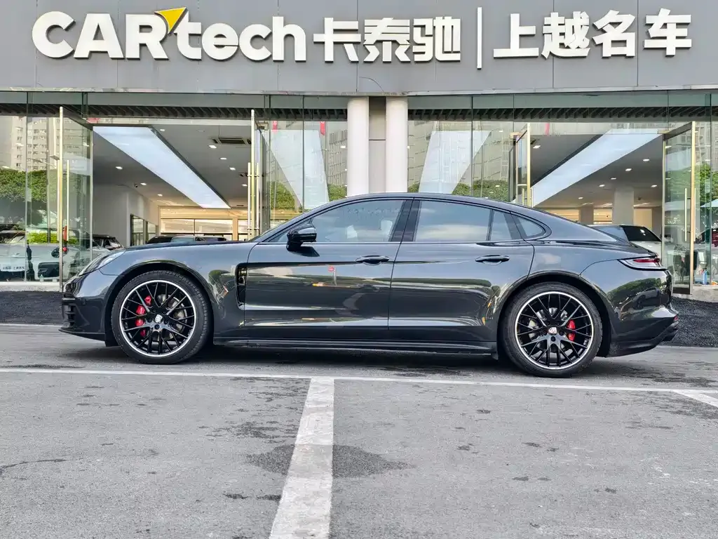 Porsche Panamera — фото 4