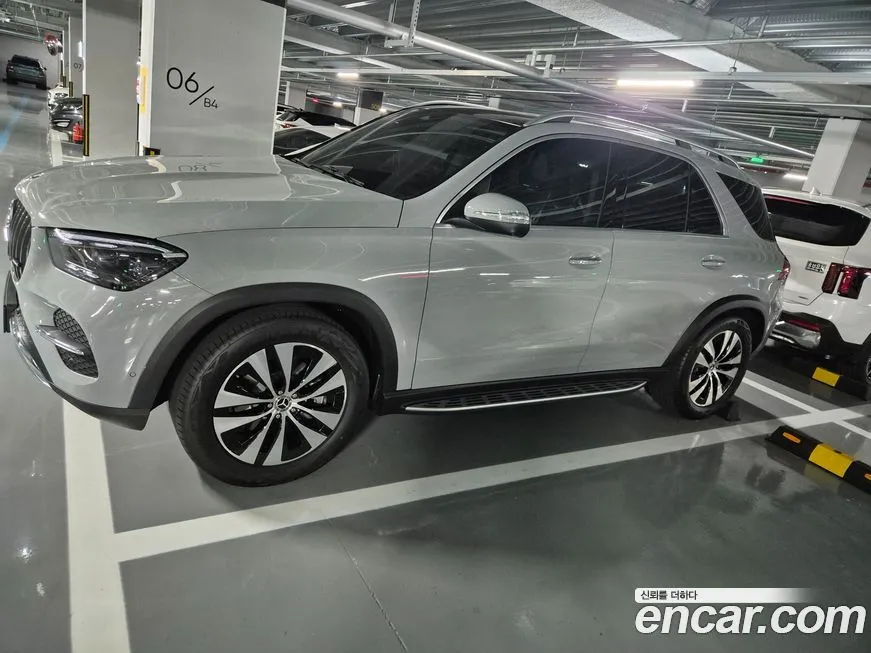 Mercedes-Benz GLE-Class — фото 4