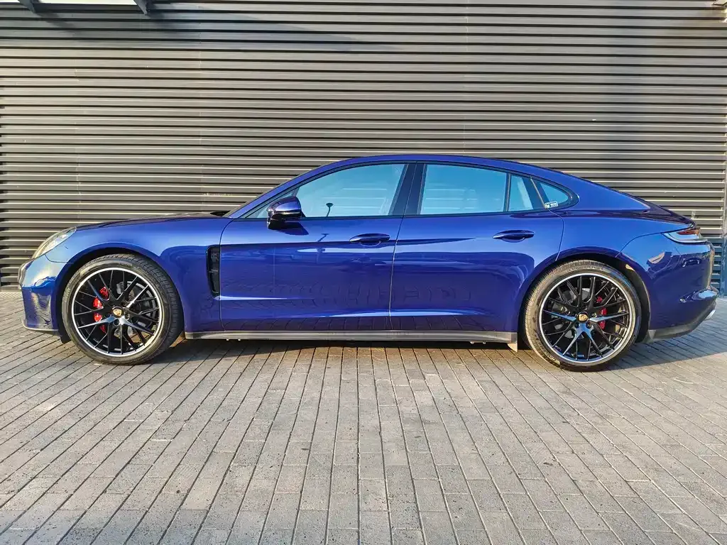 Porsche Panamera — фото 8