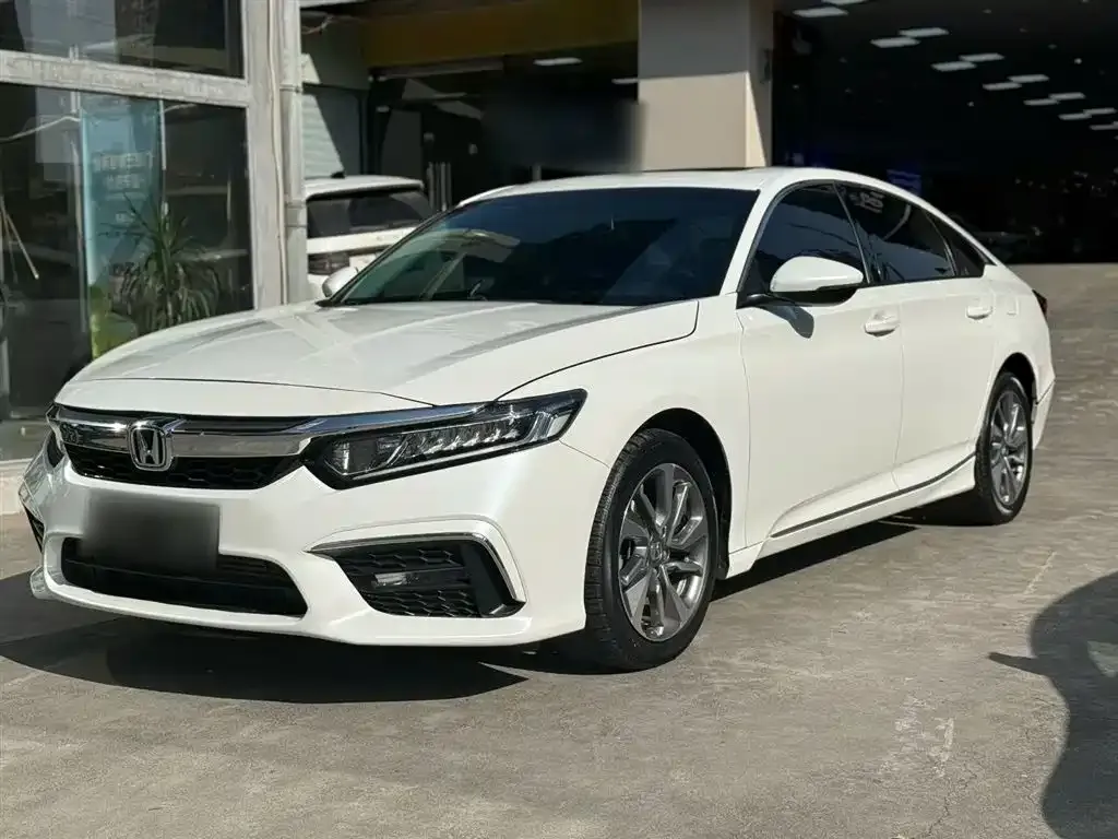 Honda Inspire — фото 2