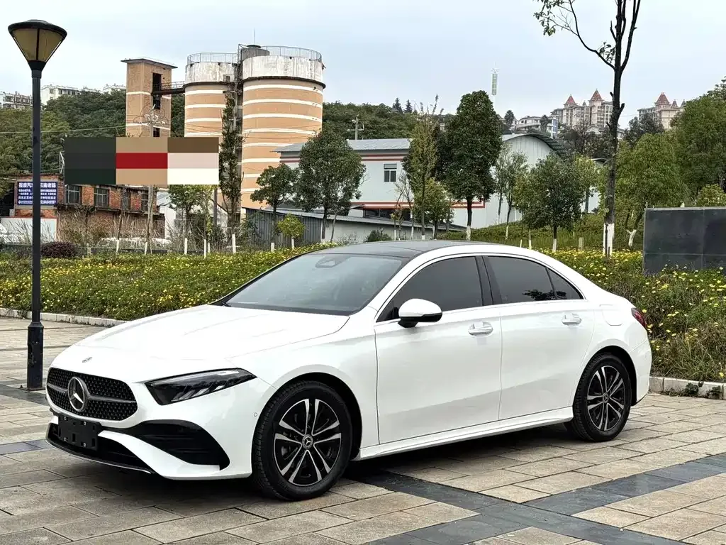 Mercedes-Benz A-Class — фото 1