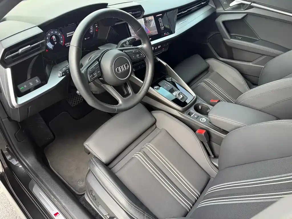 Audi A3 — фото 8