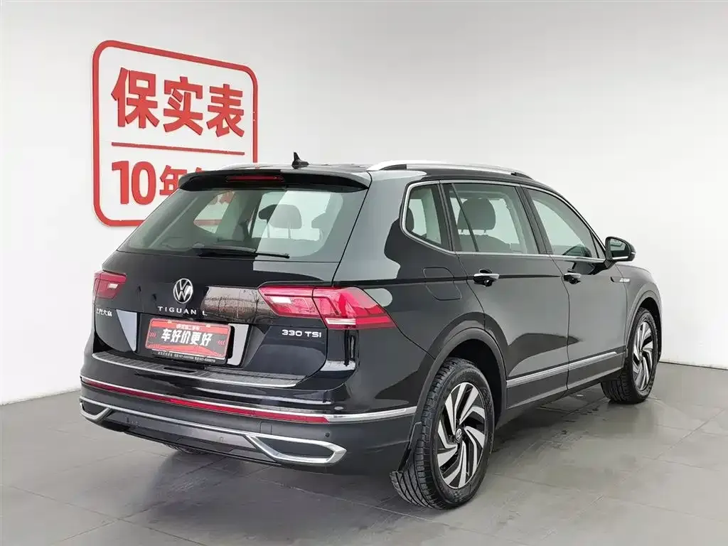 Volkswagen Tiguan L — фото 2