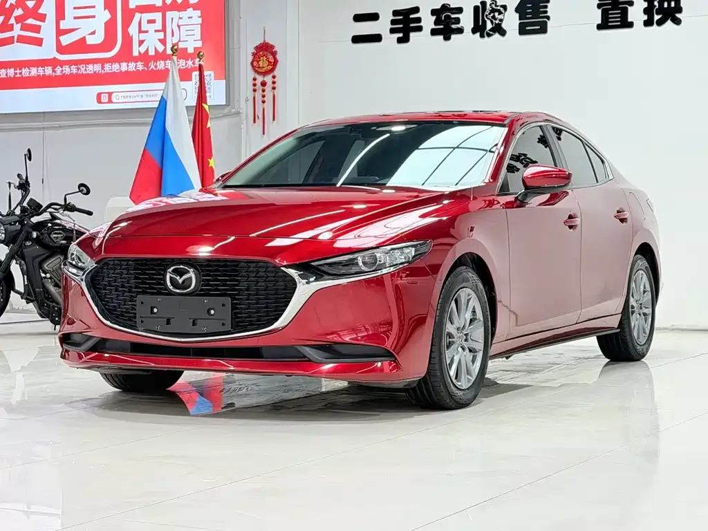 Mazda 3 Axela — фото 1