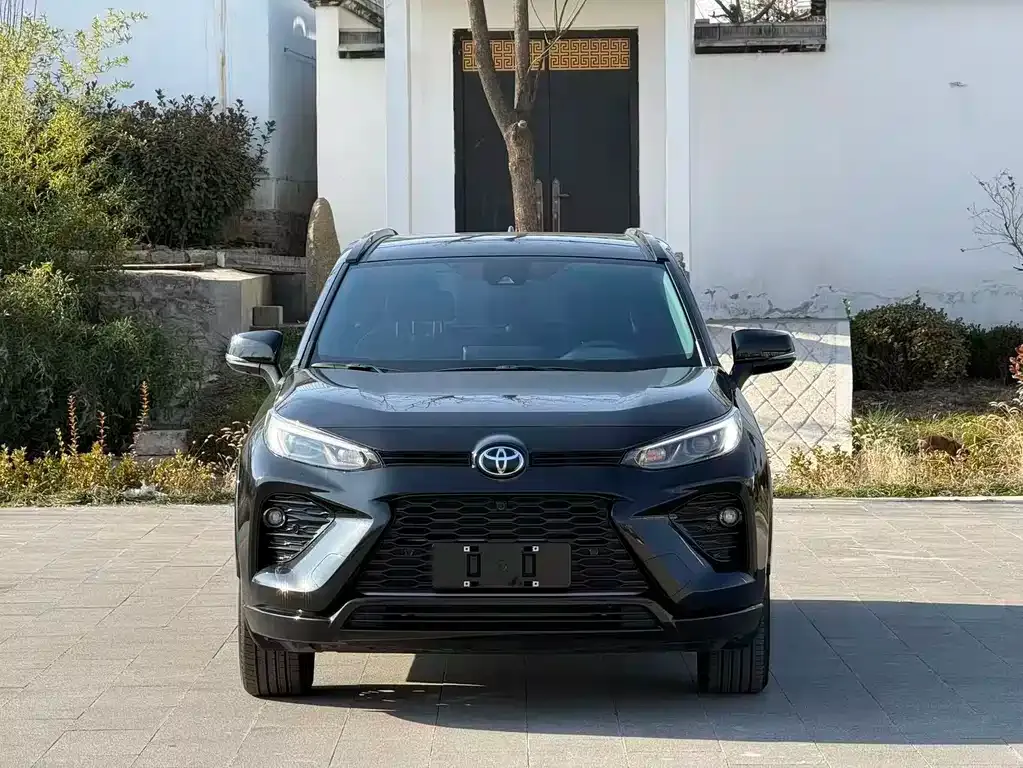 Toyota Wildlander — фото 3