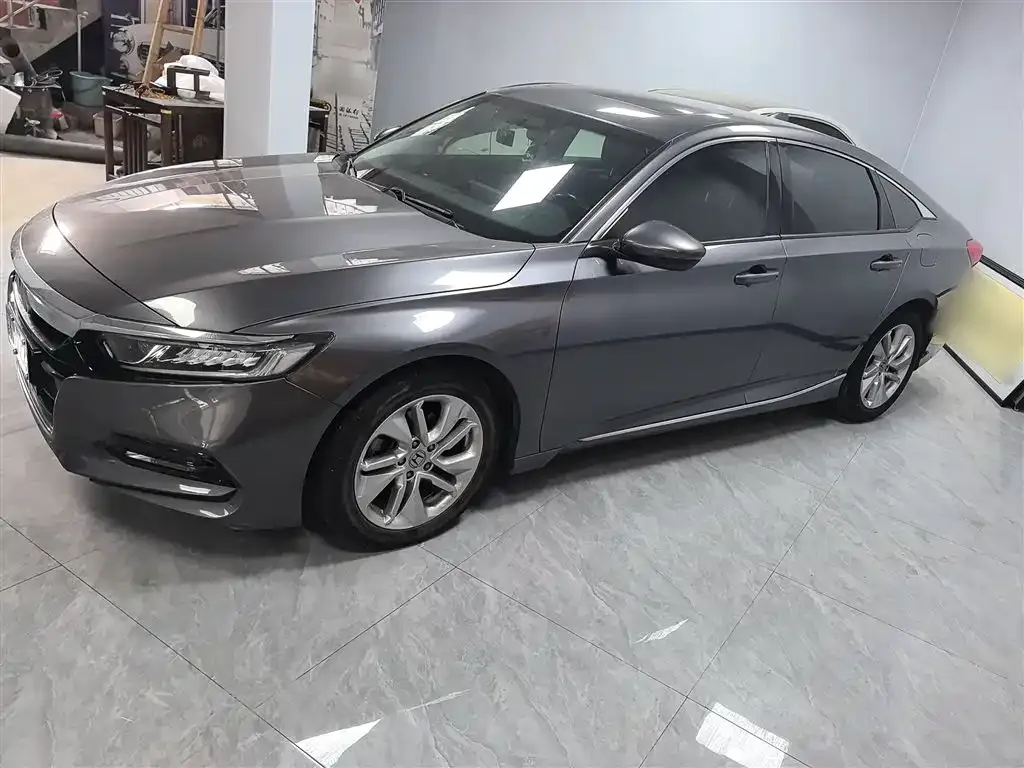 Honda Accord — фото 2