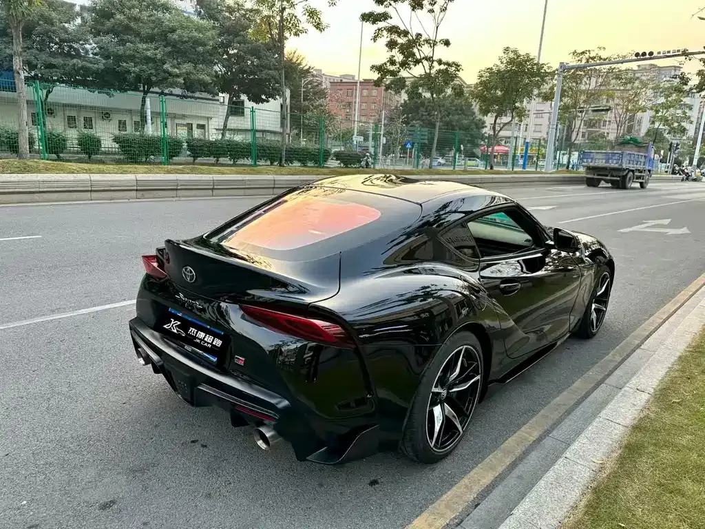 Toyota Supra — фото 9