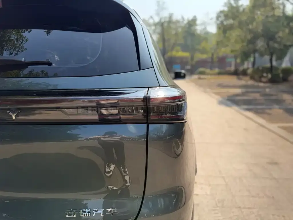 Chery Tiggo 8 PLUS — фото 9