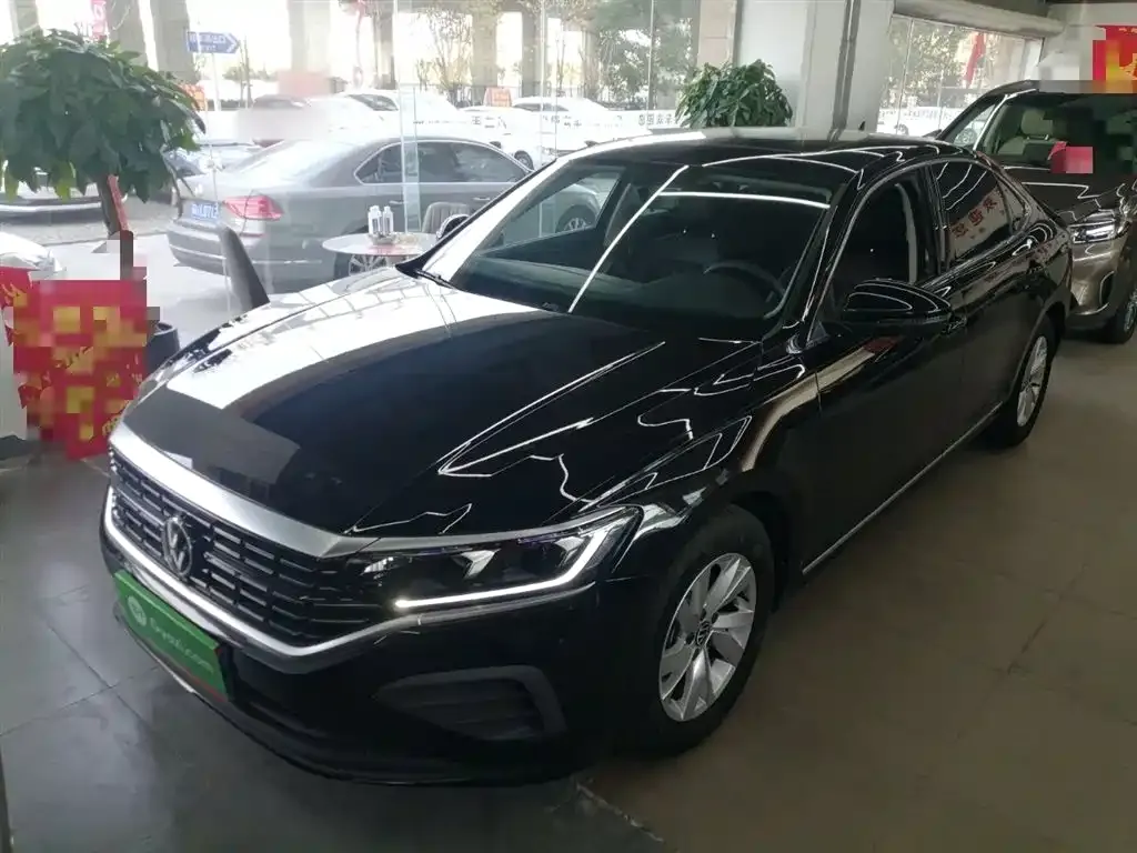 Volkswagen Passat — фото 1