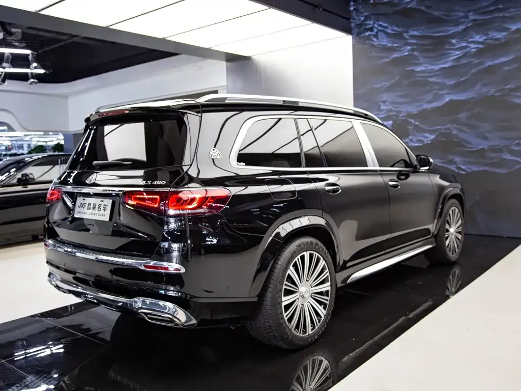 Mercedes-Benz GLS — фото 10