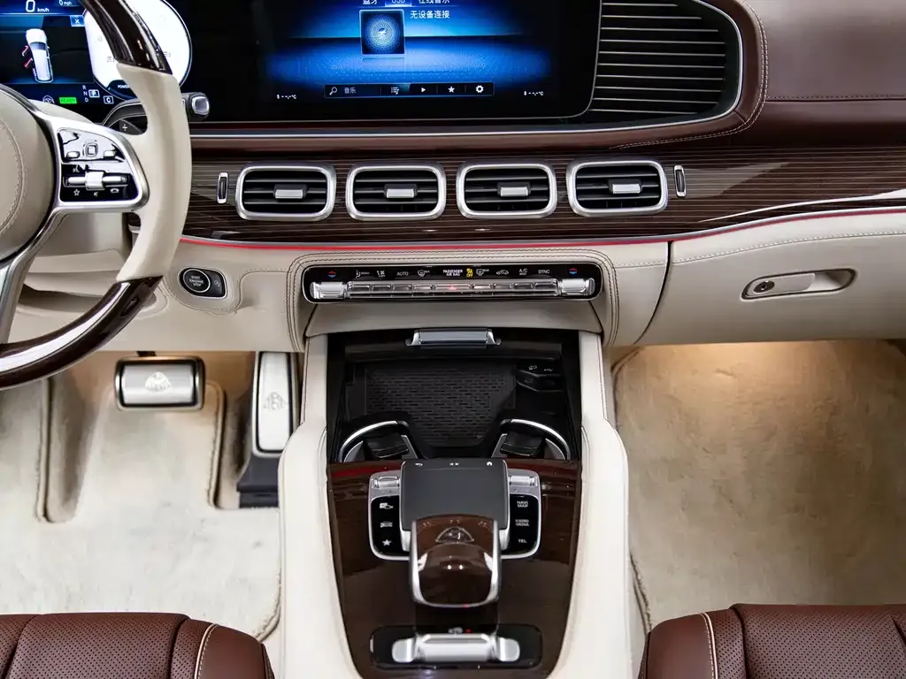 Mercedes-Benz GLS — фото 5