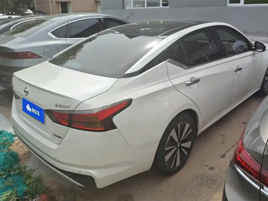 Nissan Teana — фото 8