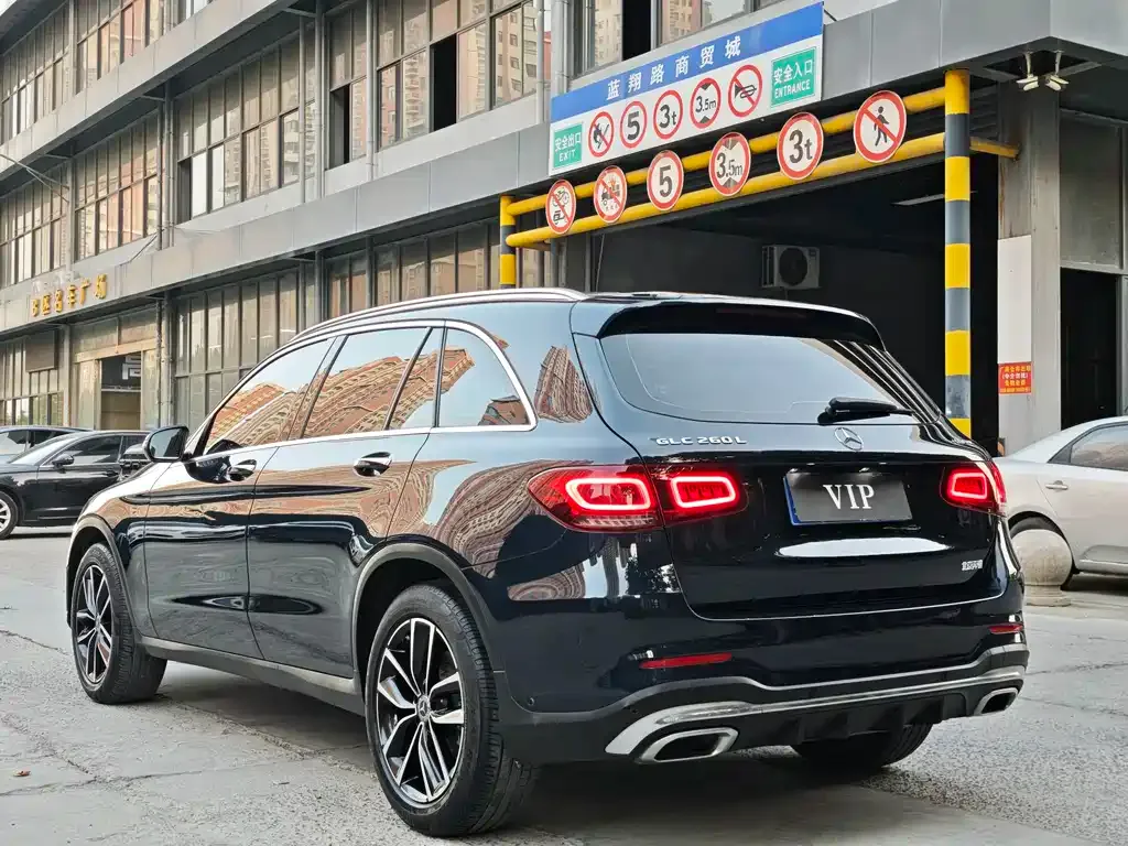 Mercedes-Benz GLC — фото 4