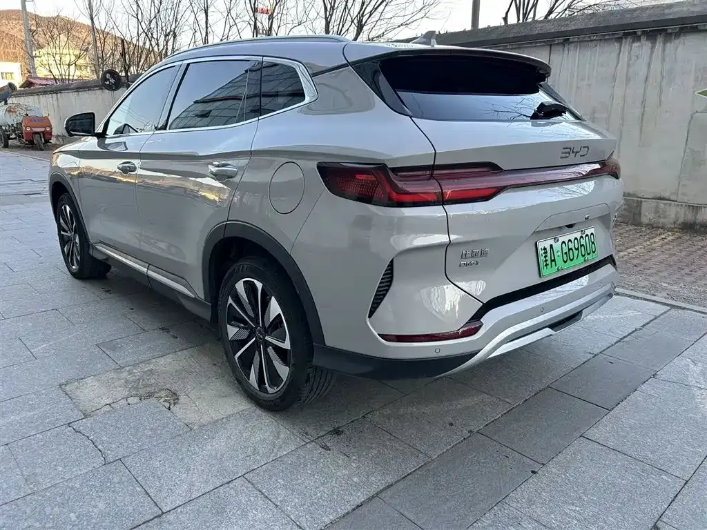BYD PLUS New Energy — фото 9