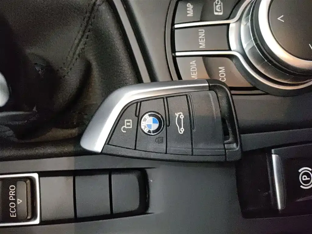 BMW X1 — фото 3