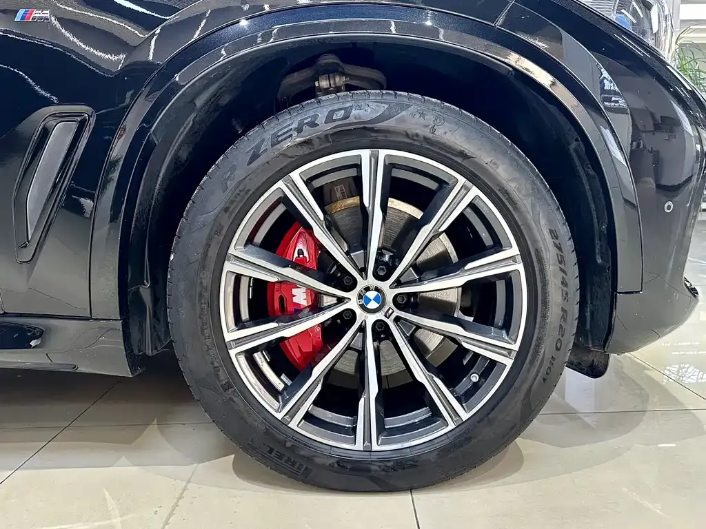 BMW X5 (Import) — фото 8
