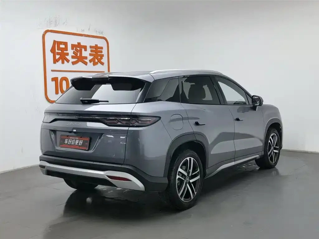 BYD L DM-i — фото 6