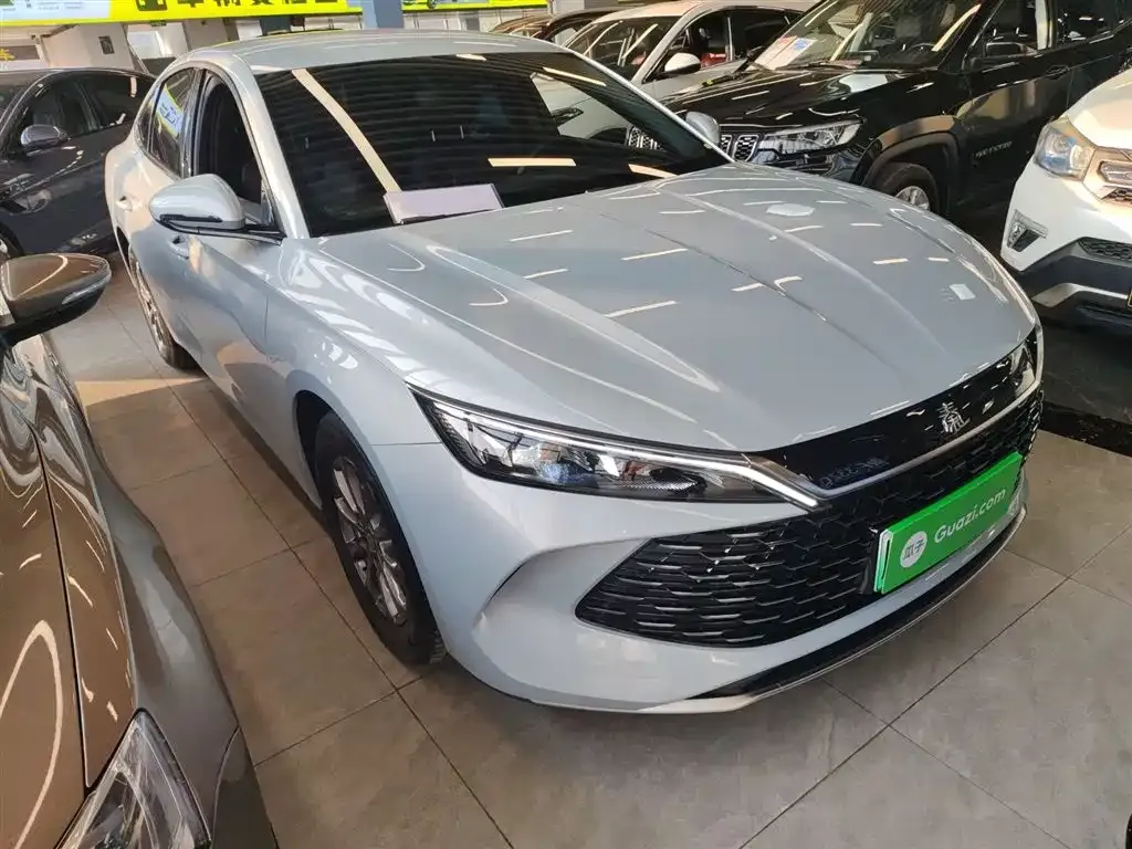BYD Qin L — фото 9