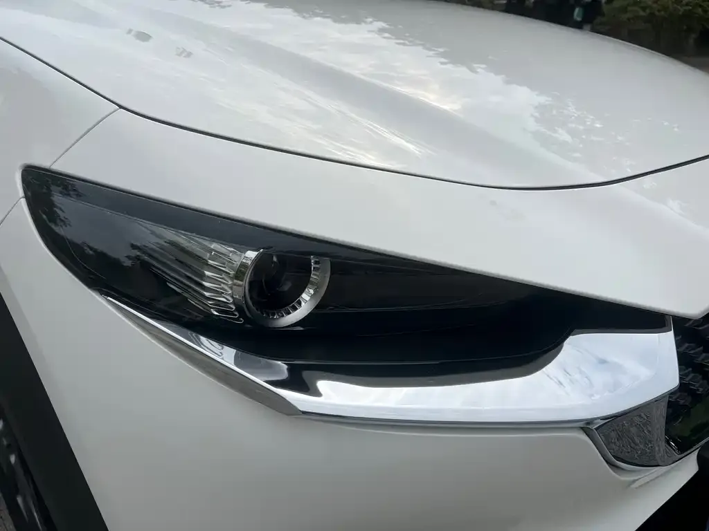 Mazda CX-30 — фото 2