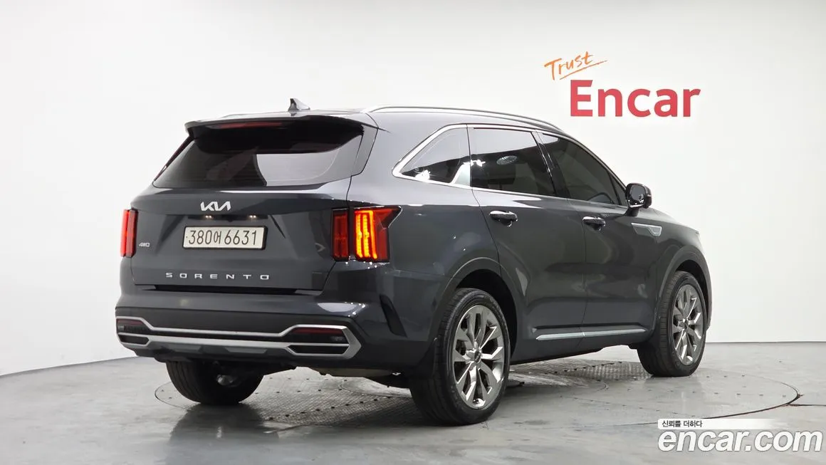 Kia Sorento — фото 10
