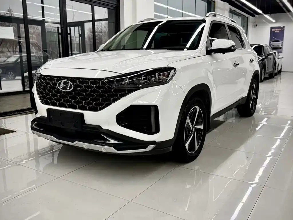 Hyundai ix35 — фото 1