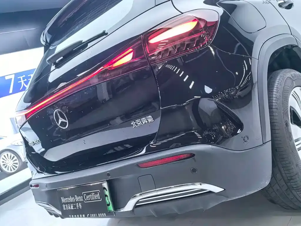 Mercedes-Benz EQA — фото 8